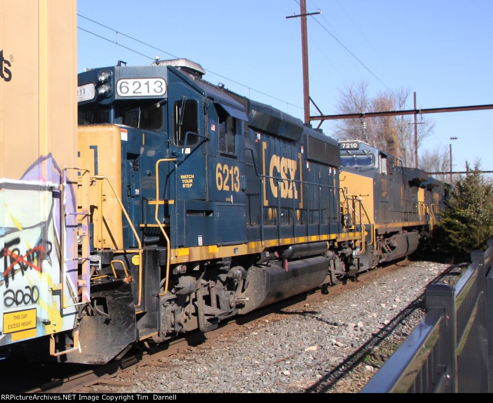 CSX 6213 on M404